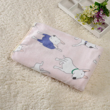 Soft Flannel Dog Bed Blanket Pet Sleeping Pad Cat Dog Breathable Sofa Blanket Warm and Comfortable Sleeping Sheets Pet Supplies 